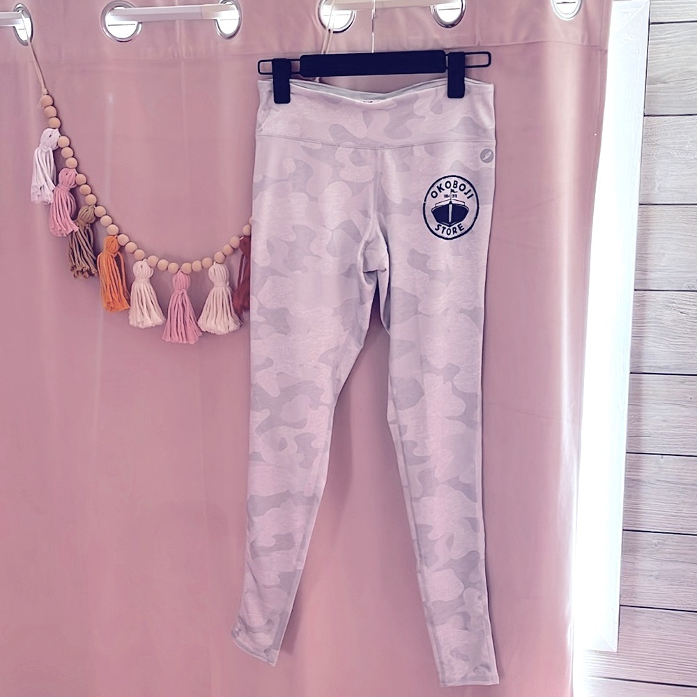 Okoboji Iowa Okoboji Store White Camo Leggings